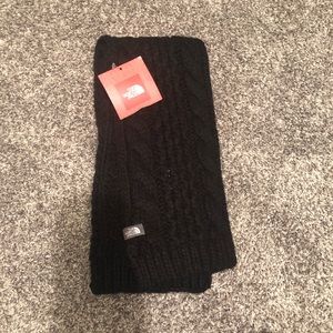North Face scarf